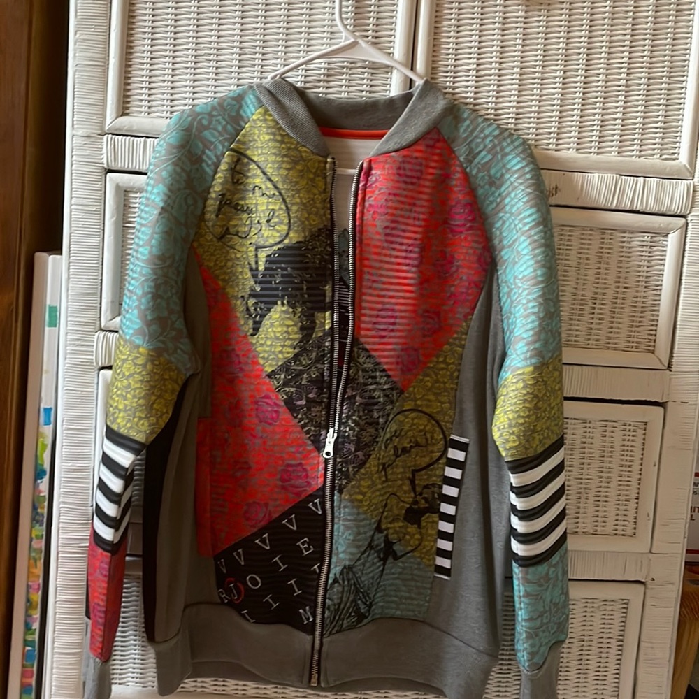 VOLT designer bomber jacket very colorful lightweight fantastic condition